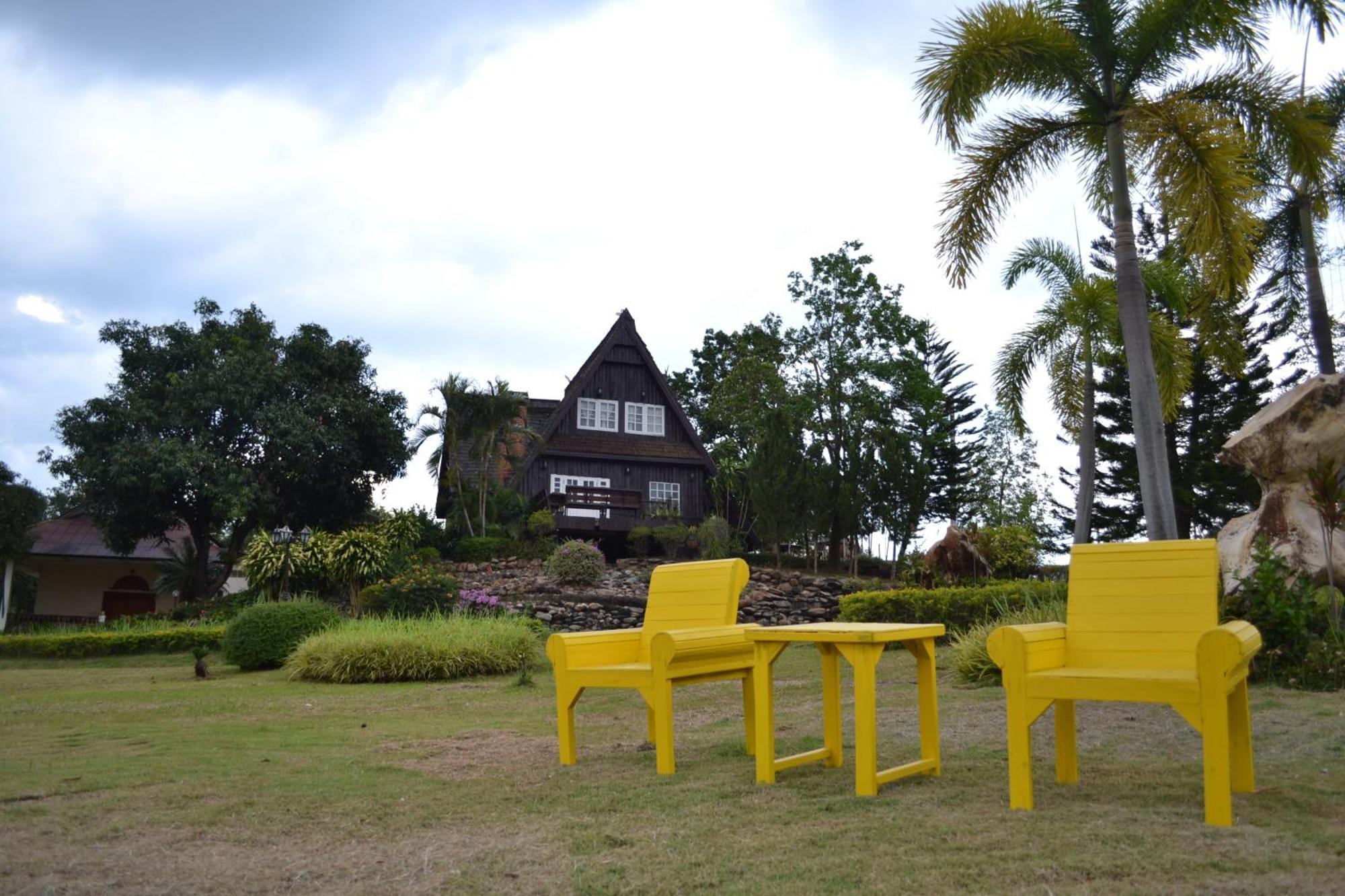 Touch Star Resort - Doi Inthanon Chom Thong Exteriör bild