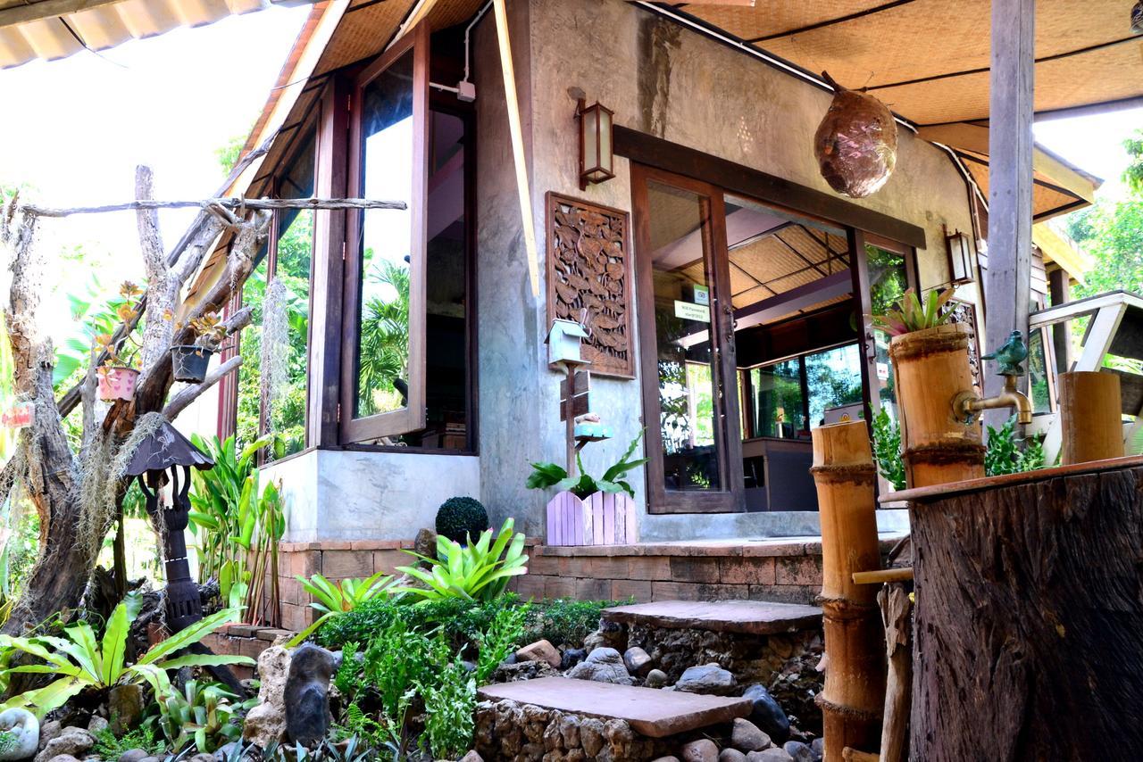 Touch Star Resort - Doi Inthanon Chom Thong Exteriör bild