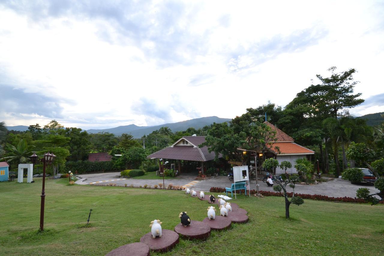 Touch Star Resort - Doi Inthanon Chom Thong Exteriör bild