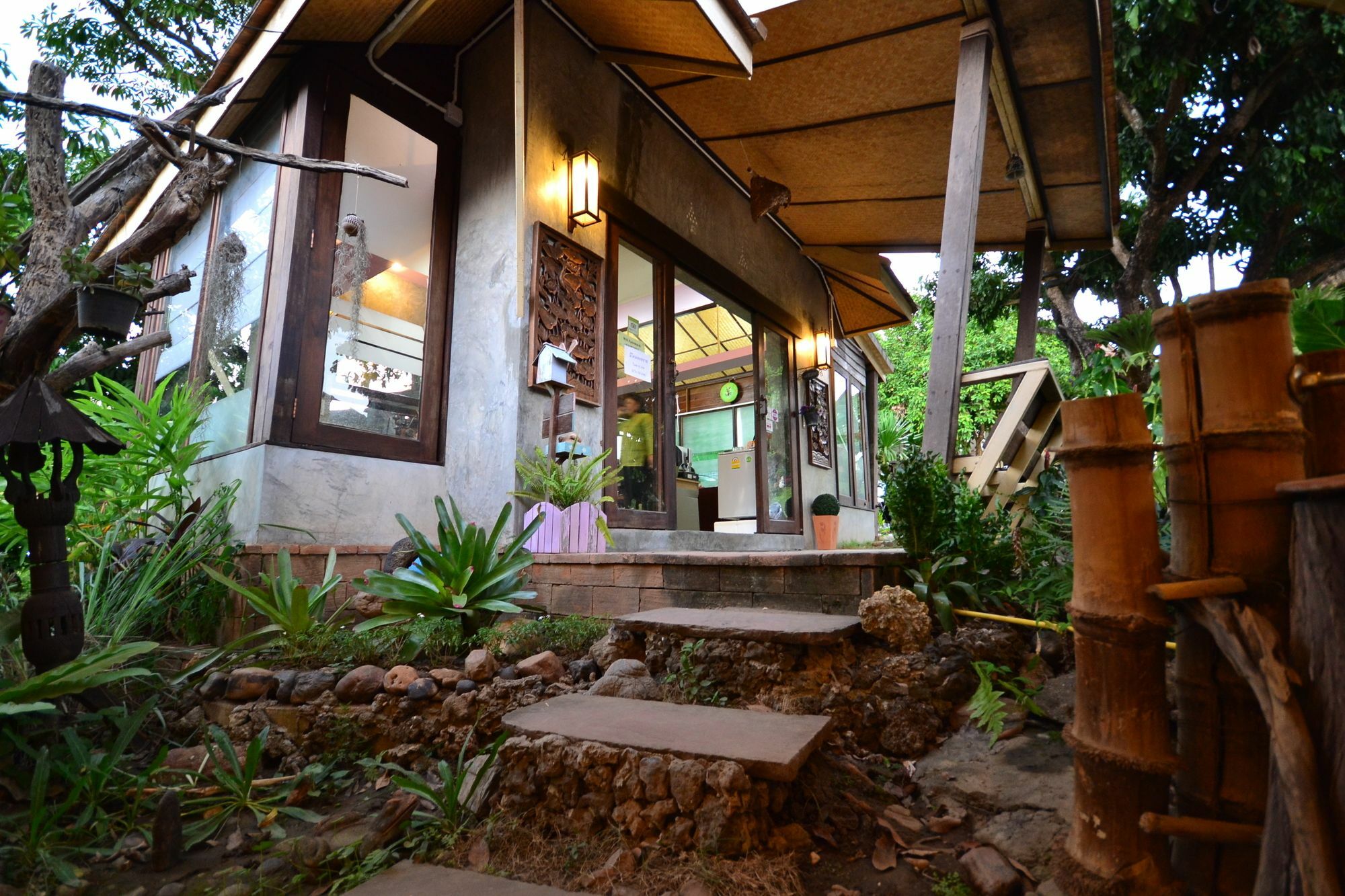 Touch Star Resort - Doi Inthanon Chom Thong Exteriör bild